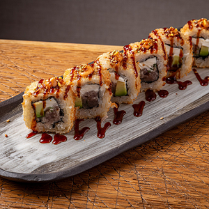 Темпура ролл с тунцом