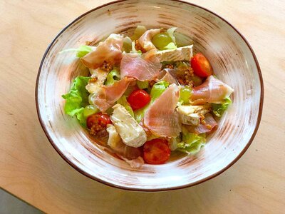 С прошутто и сыром Бри 