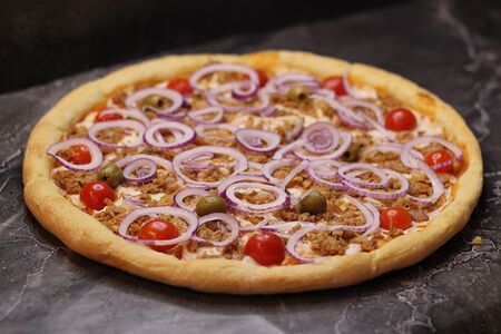 Туна с морепродуктами