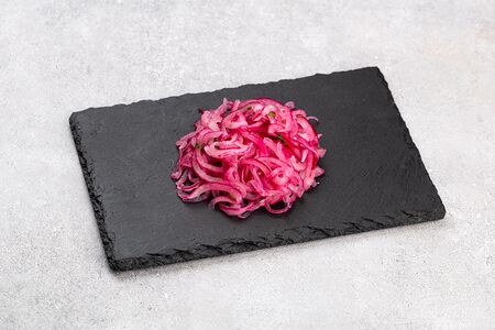 Лук для шашлыка (100 г)