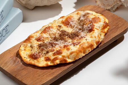 Тиропита с сыром и трюфелем