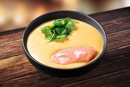 Сырный суп с лососем