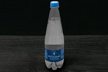 Вода газированная Хрустальная