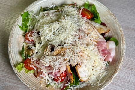 Салат микс с куриной грудкой