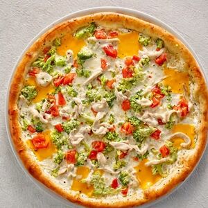 Пицца с курицей и брокколи (29 см)