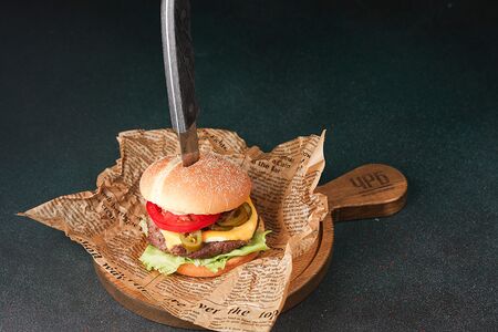 Бургер фирменный