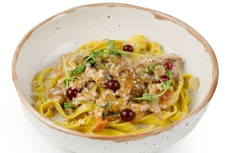 Паста с лисичками