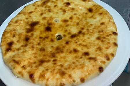 Пирог с грибами и картофелем большой