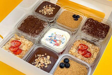 Набор пирожных в стакане 1 сентября 