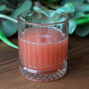 Свежевыжатый грейпфрутовый сок