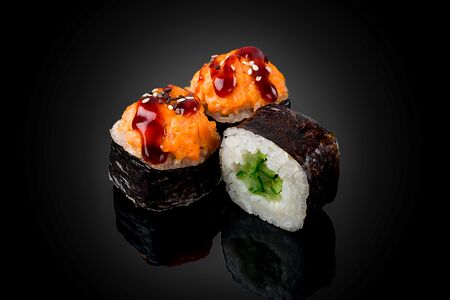 Ролл Шидзу Сяке Запеченный