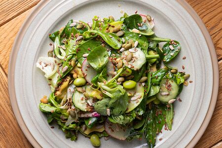 Большой зеленый салат 