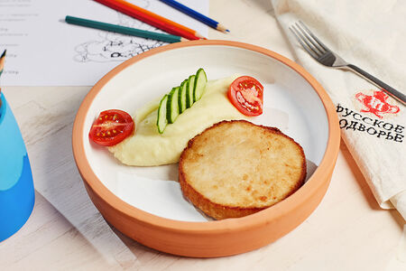 Котлета из нежной горбуши с гарниром на выбор