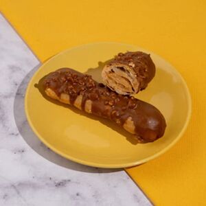 Эклер Карамельный