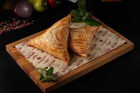 Самса с сыром