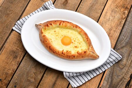 Хачапури по-аджарски