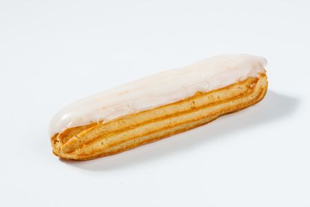 Эклер ванильный