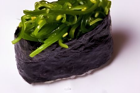 Суши с чукой