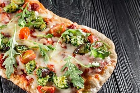 Римская пицца с овощами