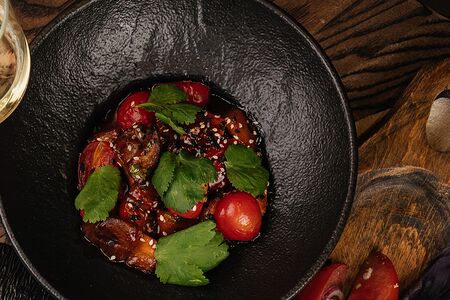 Салат с хрустящими баклажанами