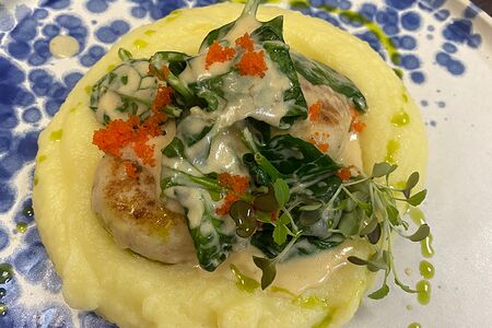 Котлеты из щуки с соусом из раковых шеек