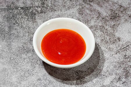 Острый соус шрирача Uni-Eagle