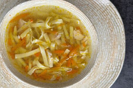 Суп куриный с домашней лапшой