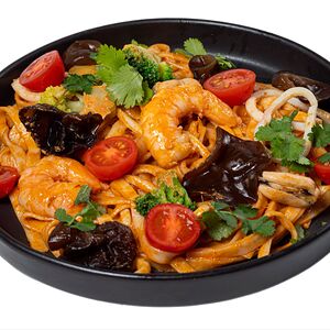 Лапша Том ям с морепродуктами