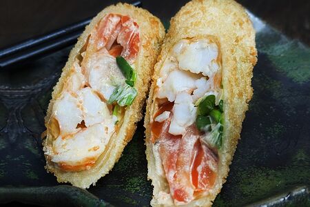 Спринг-ролл с креветкой