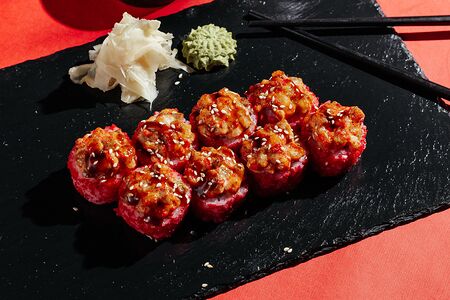 Запечённый Ролл с Острым Лососем