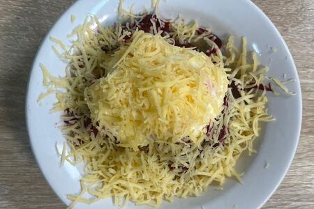 Салат Свекла с сыром и майонезом