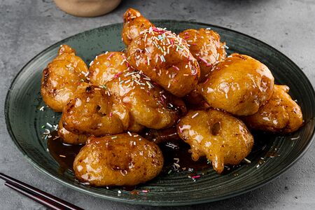 Бананы в карамели