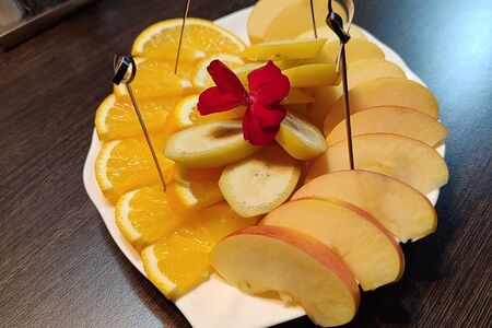 Фруктовая тарелка