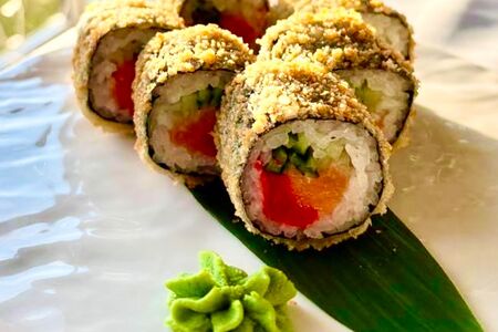 Жареный ролл Сяке Фрай