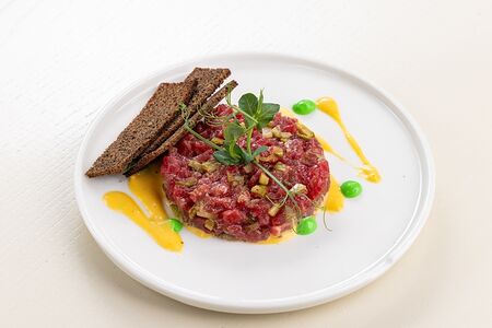 Тар-тар с мраморной говядиной