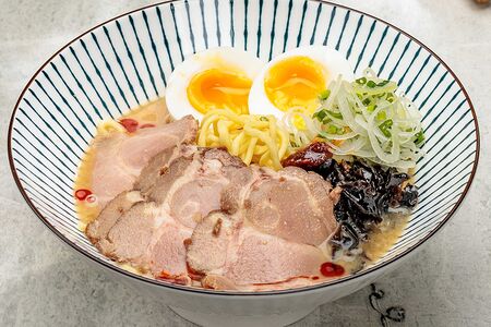 Тонкоцу-рамен