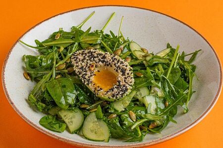 Большой зелёный салат