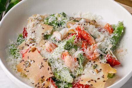 Салат Цезарь с крабом