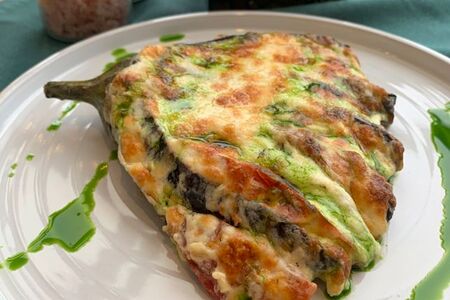 Баклажан на пару с сыром сулугуни