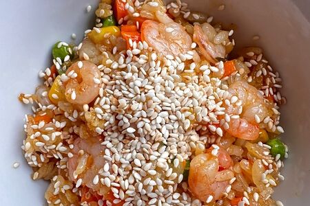 Вок с рисом и креветкой