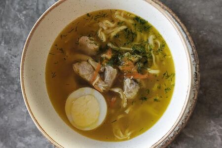 Суп-лапша с куриным бедром