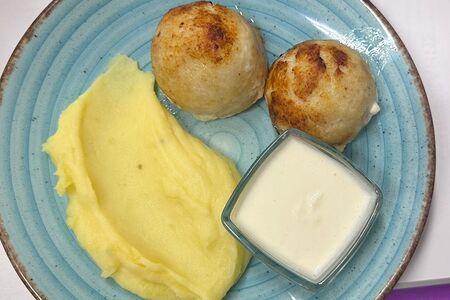 Куриные котлетки с сыром