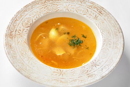 Куриный суп с лапшой по-домашнему