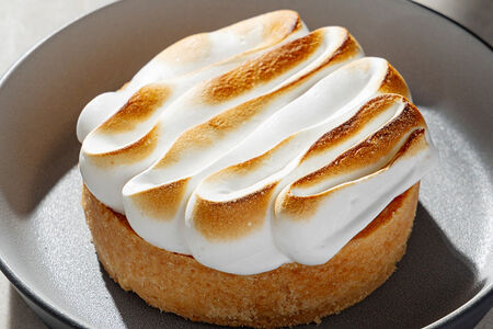 Лимонный тарт с меренгой