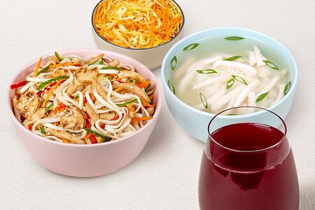 Бизнес Ланч L Классический с морсом из черной смородины 0,5л