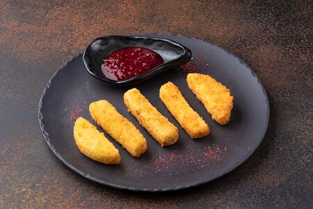 Моцарелла в хрустящей панировке