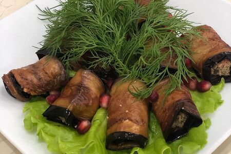 Рулетики из баклажана
