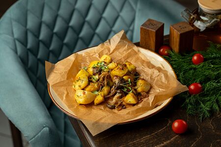 Картофель с вешенками