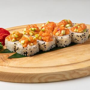 Сяке авокадо маки 