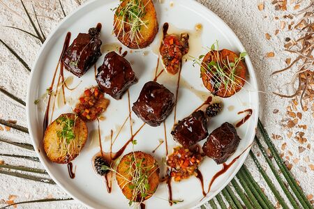 Говядина в еловом глейзе